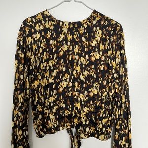 & Other stories open back blouse US4 /EU36